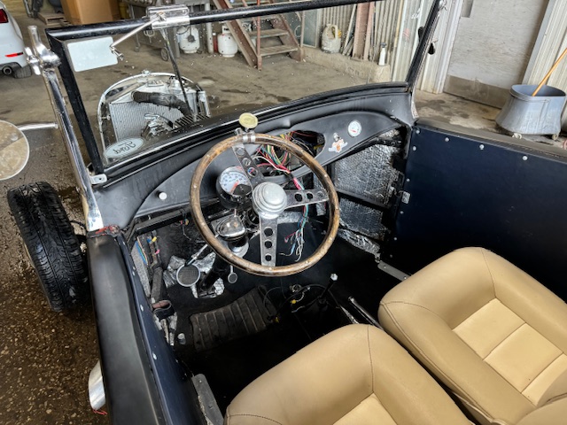 1929 FORD TRUCK - Image 3