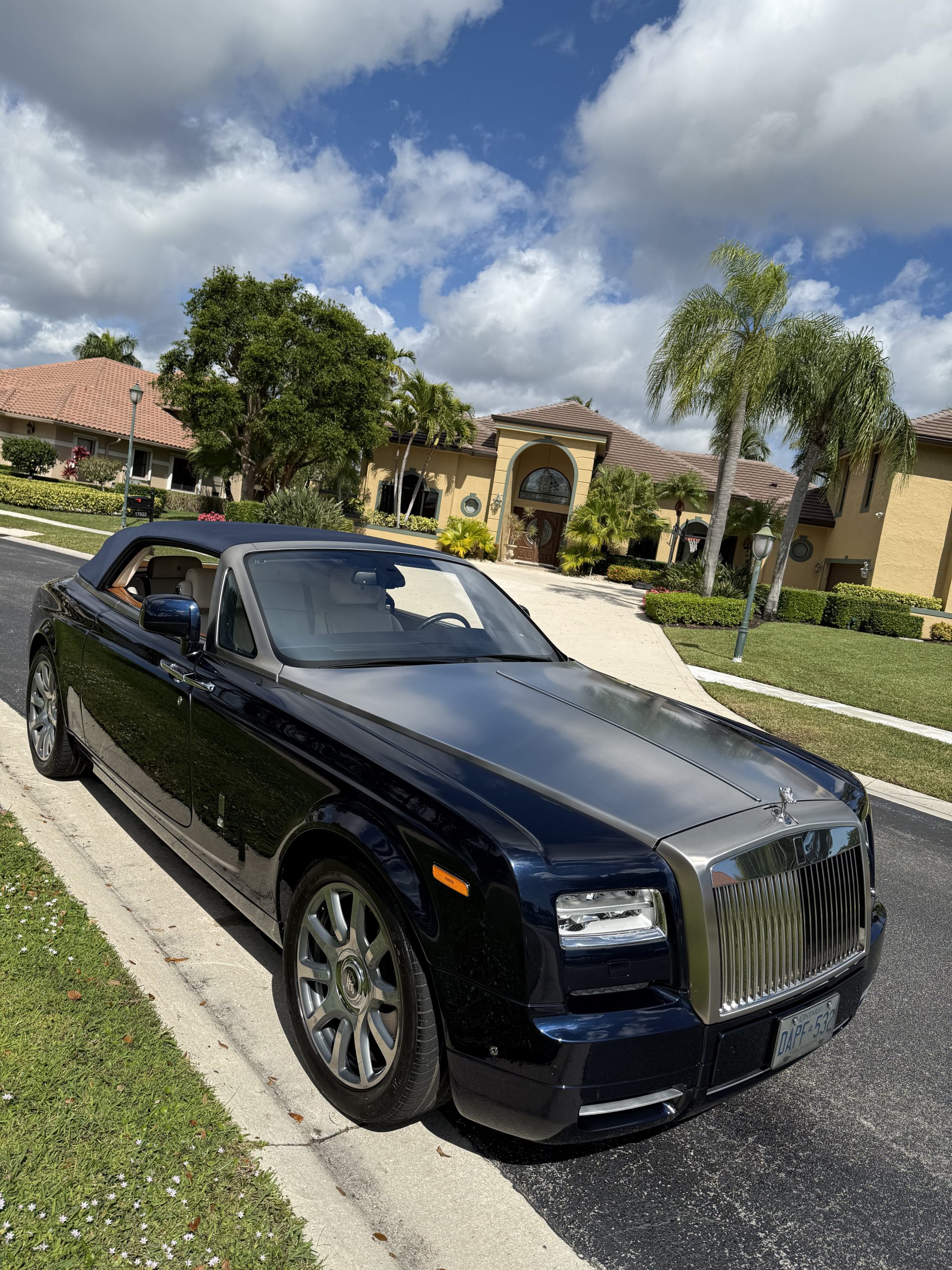 2013 ROLLS ROYCE PHANTOM DROPHEAD COUPE - Image 5
