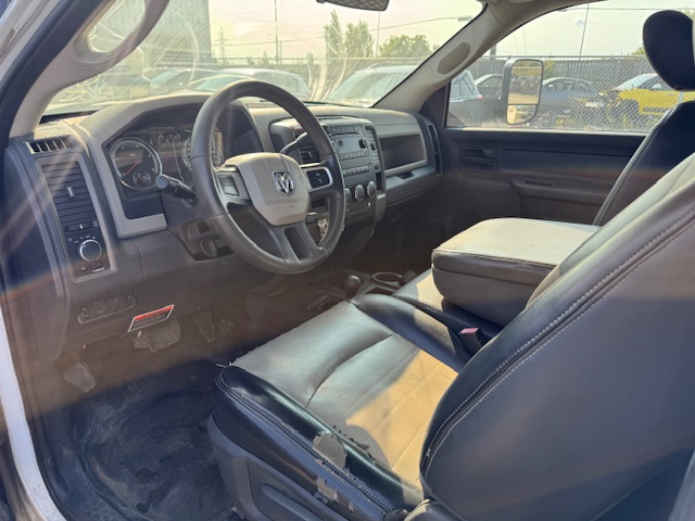 2011 DODGE RAM 5500 BUCKET TRUCK - Image 12