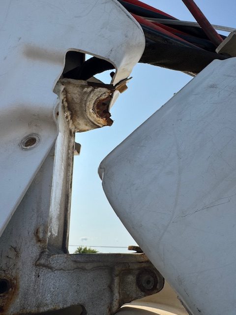 2011 DODGE RAM 5500 BUCKET TRUCK - Image 6