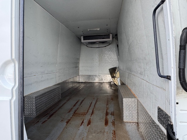 2017 MERCEDES SPRINTER REFFER VAN - Image 8