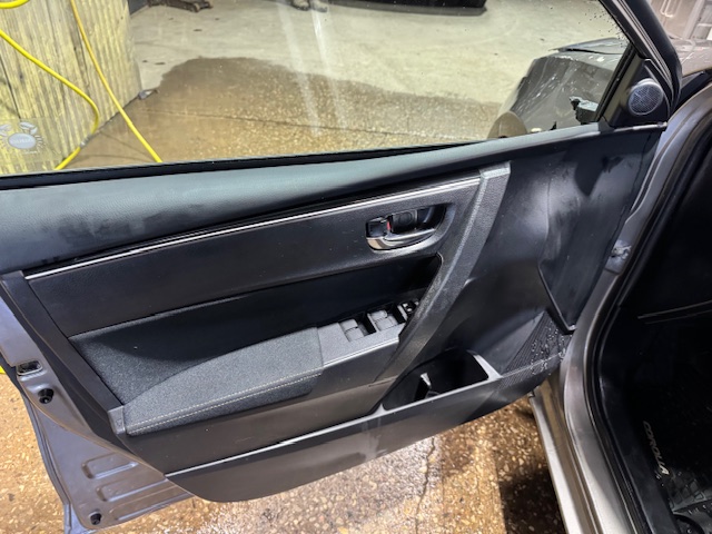 2018 TOYOTA COROLLA LE - Image 14