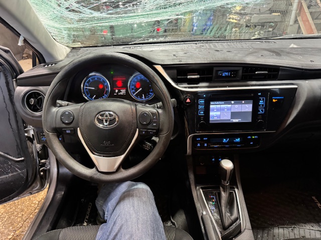 2018 TOYOTA COROLLA LE - Image 11