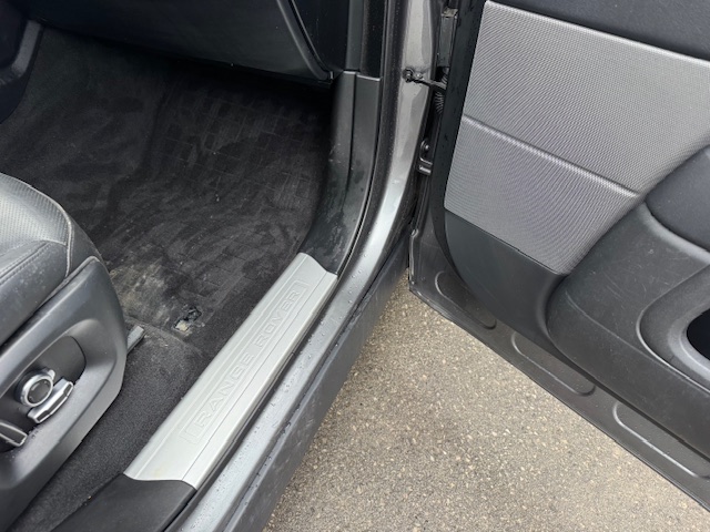 2016 RANGE ROVER SPORT TDI - Image 13