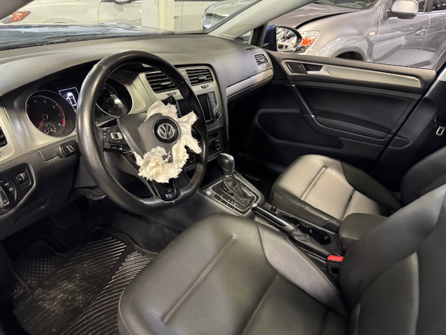 2016 VOLKSWAGEN GOLF 1.8T - Image 7