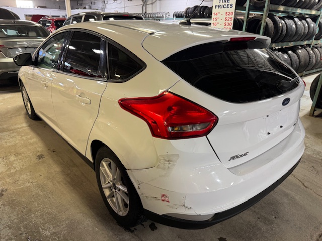 2017 FORD FOCUS SE - Image 5