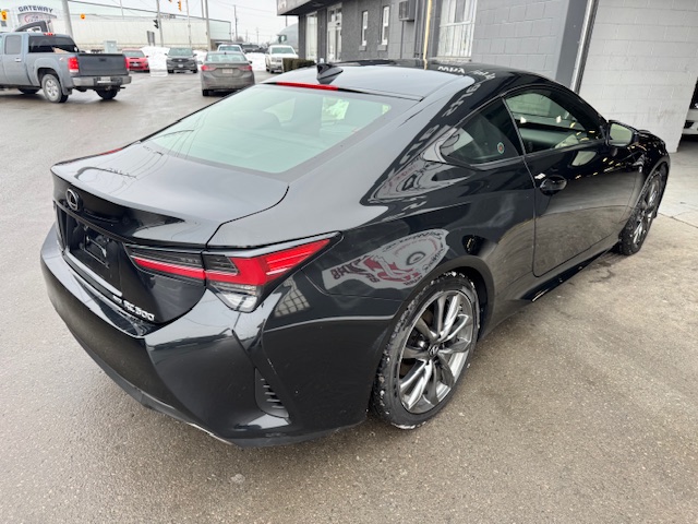 2021 LEXUS RC300 AWD - Image 5