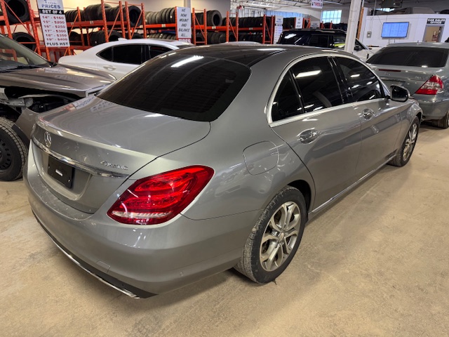 2015 MERCEDES C300 4 MATIC - Image 5