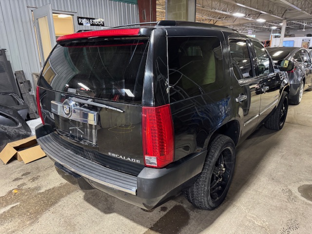 2008 CADILLAC ESCALADE - Image 5