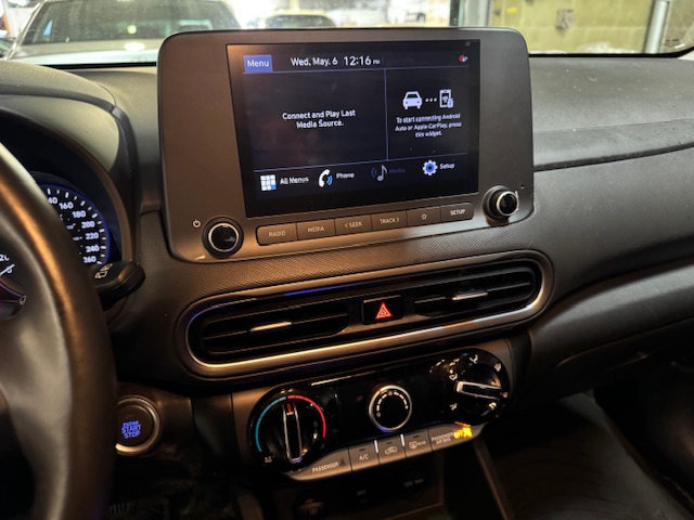 2022 HYUNDAI KONA AWD - Image 12