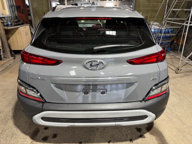 2022 HYUNDAI KONA AWD - Image 4