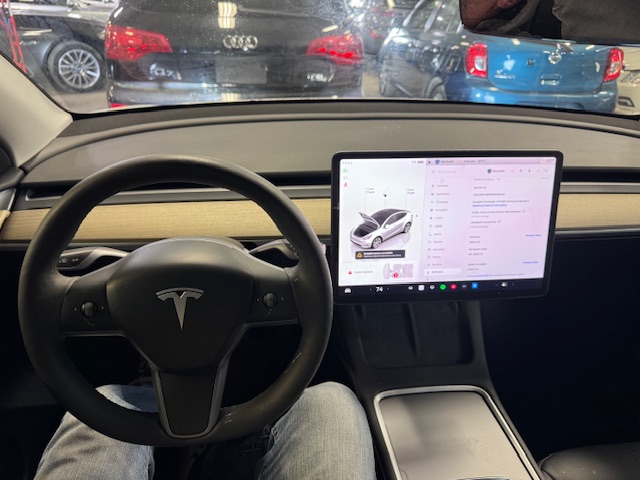 2023 TESLA MODEL Y STANDARD RANGE - Image 10