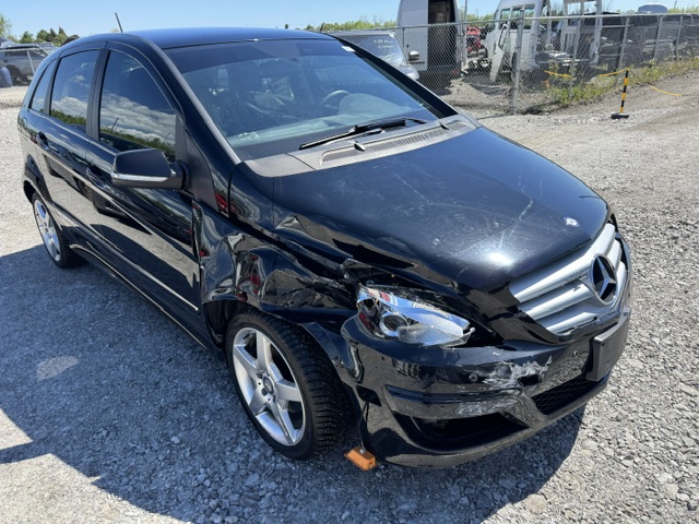 2011 MERCEDES B200 TURBO - Image 2
