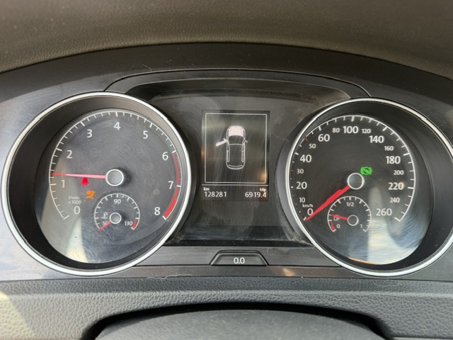 2018 VOLKSWAGEN GOLF GL - Image 11