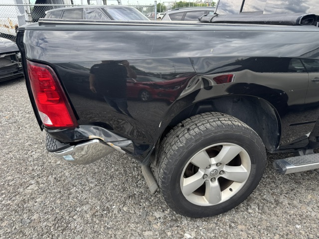 2017 DODGE RAM 1500 4X4 - Image 7