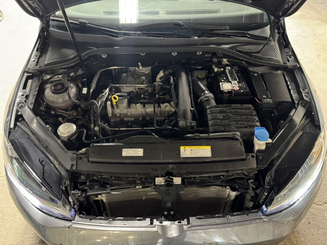 2021 VOLKSWAGEN GOLF S - Image 10