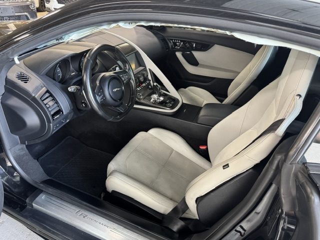 2019 JAGUAR F TYPE R DYNAMIC - Image 10