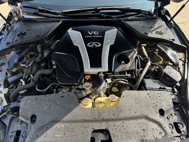 2016 INFINITY Q50 3.0T - Image 11
