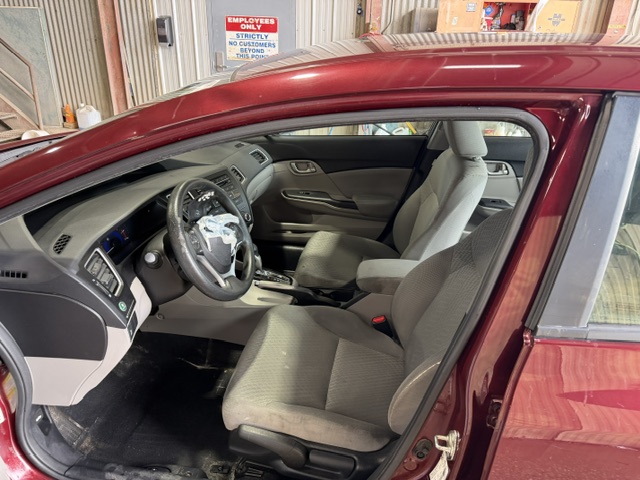 2015 HONDA CIVIC LX - Image 9