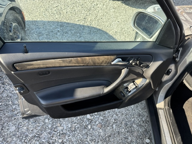 2007 MERCEDES C280 4 MATIC - Image 12