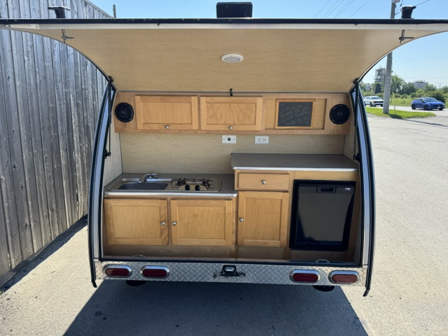 2017 TAB 320 CAMPING TRAILER - Image 4