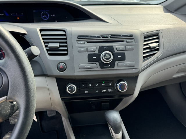 2012 HONDA CIVIC LX ONLY 61900 KMS - Image 10