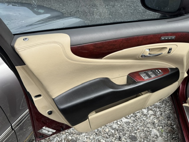 2007 LEXUS LS460 - Image 12
