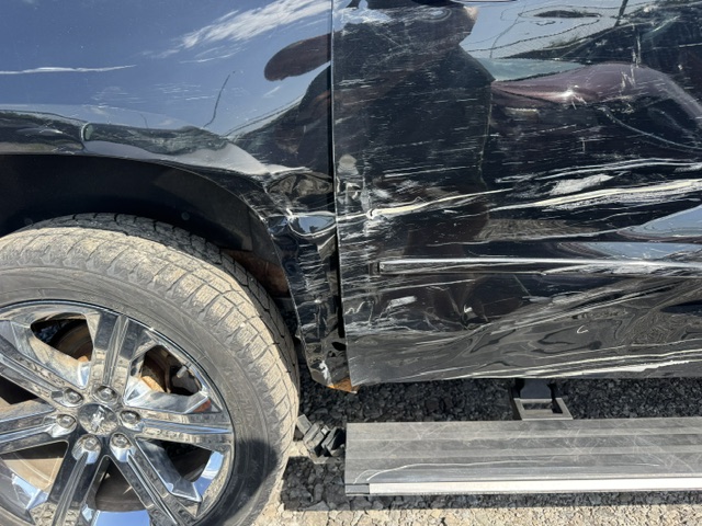 2017 CHEVROLET SUBURBAN PREMIER - Image 6