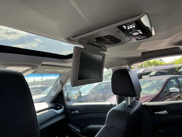 2017 CHEVROLET SUBURBAN PREMIER - Image 17