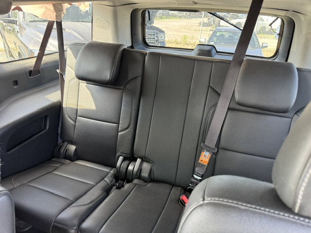 2017 CHEVROLET SUBURBAN PREMIER - Image 16