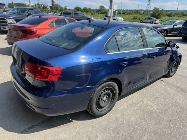 2014 VOLKSWAGEN JETTA TDI - Image 6