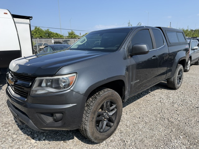 2016 CHEV COLORADO EXTRA CAB SHORT BOX 4WD!