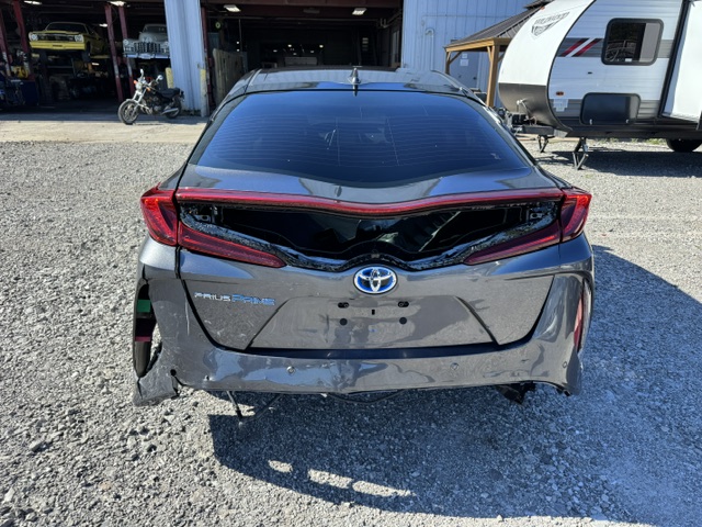 2022 TOYOTA PRIUS PRIME UPGRADE - Image 7