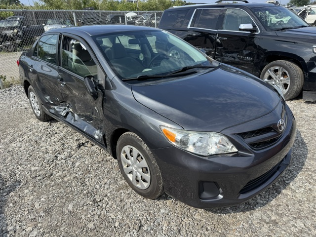 2011 TOYOTA COROLLA LE