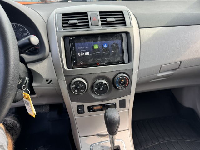 2011 TOYOTA COROLLA LE - Image 8
