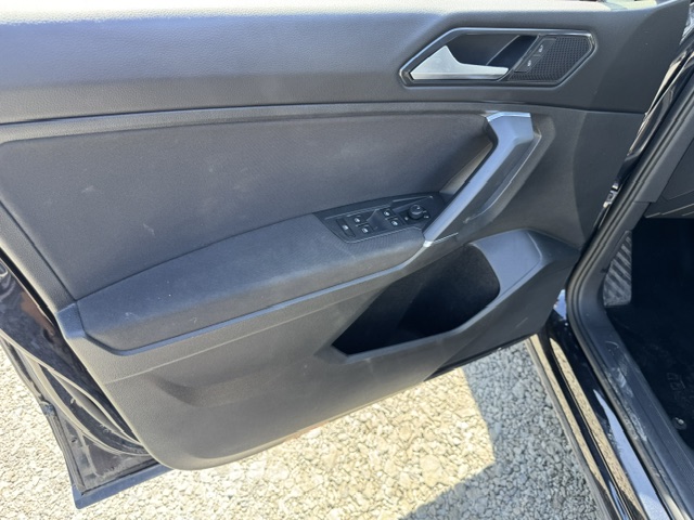2018 VOLKSWAGEN TIGUAN S 4 MOTION - Image 7