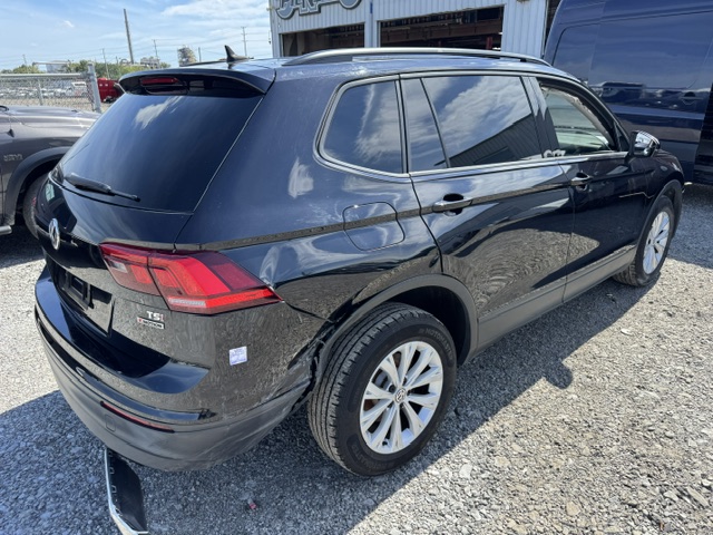 2018 VOLKSWAGEN TIGUAN S 4 MOTION - Image 4