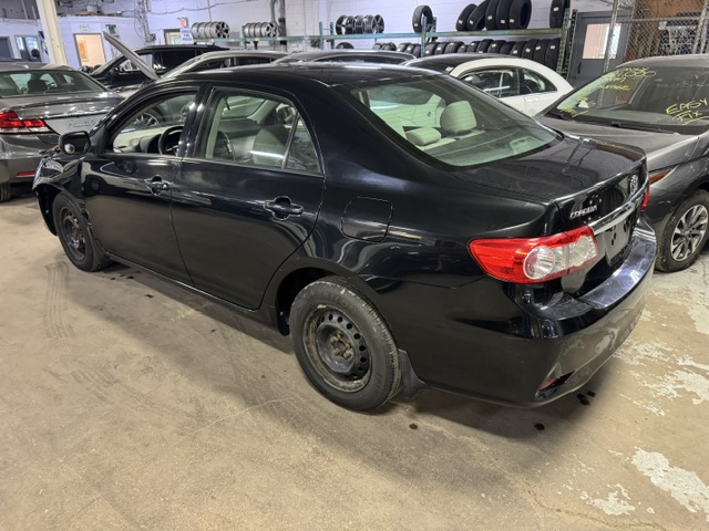 2011 TOYOTA COROLLA CE - Image 7
