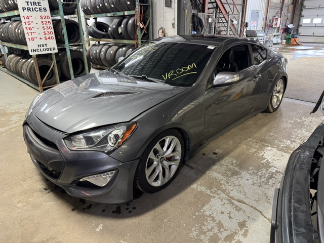 2015 HYUNDAI GENESIS 3.8 PREMIUM - Image 2