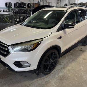 2017 FORD ESCAPE TITANUM 4X4
