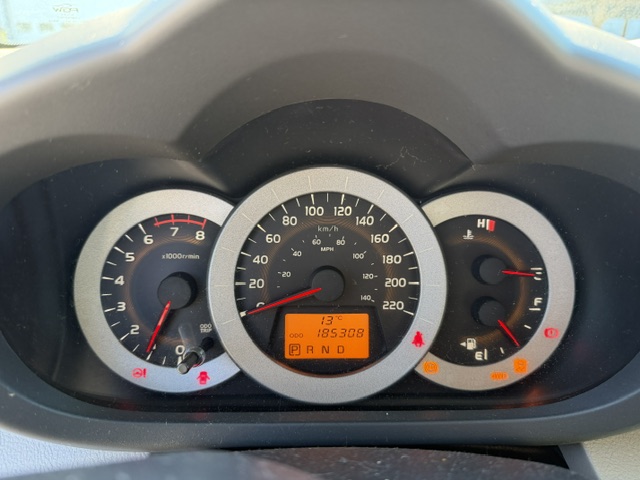 2012 RAV 4 2.5L AWD - Image 10
