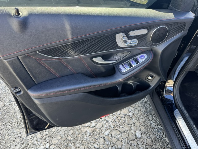 2022 MERCEDES GLC43 AMG - Image 19