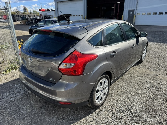 2014 FORD FOCUS SE - Image 4