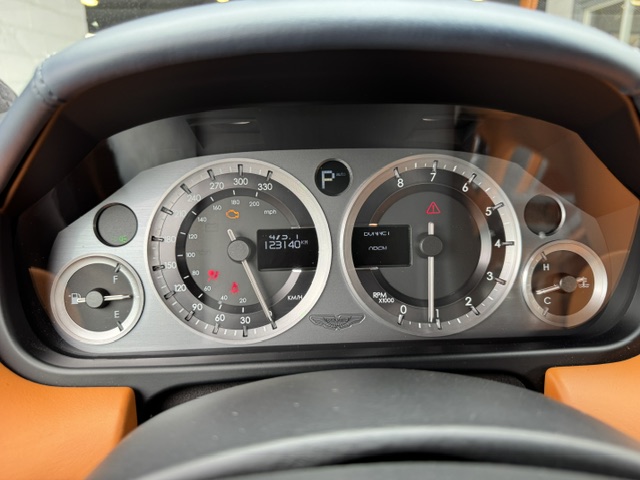 2012 ASTON MARTIN VIRAGE - Image 10