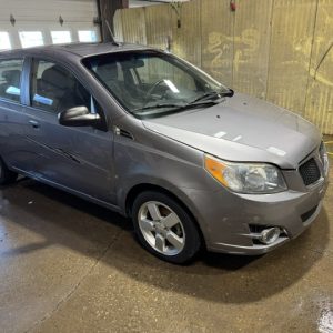 2009 PONTAIC WAVE 87,000 ORGINAL KMS