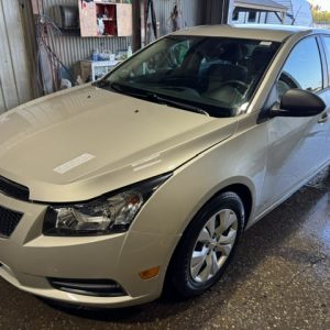 2014 CHEVROLET CRUZE LS ONLY 42,256 KMS LIKE NEW
